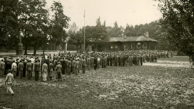 Československý vojenský tábor v Malých Bronowicích u Krakova, kde se soustřeďovali Čechoslováci, kteří přicházeli do Polska s úmyslem bojovat. Foto: Vojenský historický ústav